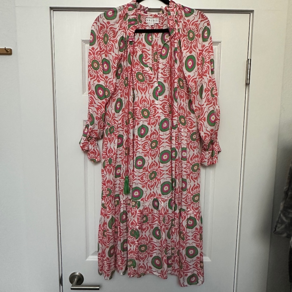 Naudic Dress - L